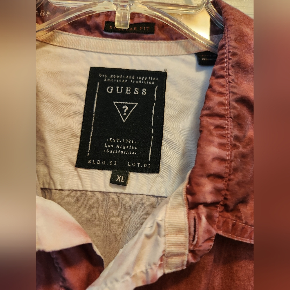 Guess Men's Button-Up Shirt, Size XL - Picture 4 of 6